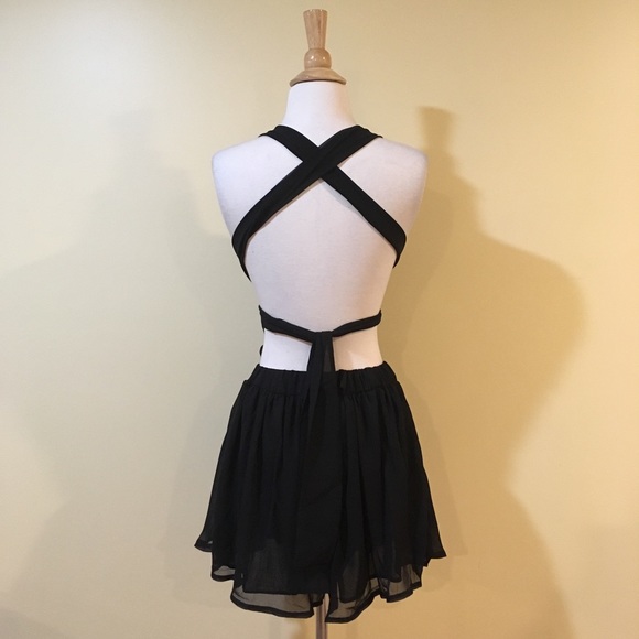 Plunging Convertible Open Back Chiffon Romper - Picture 5 of 5